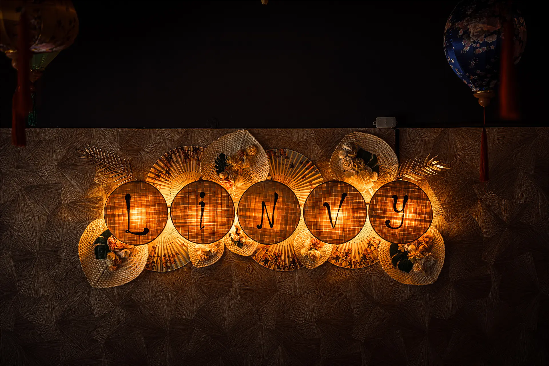 Linvy-Restaurant-Ambiente-Impression-Logo-1